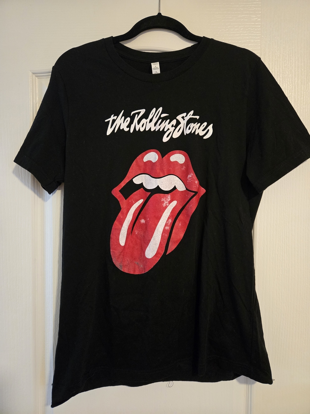 The Rolling Stones Mens Black Tee with Red Tongue Graphic Size L